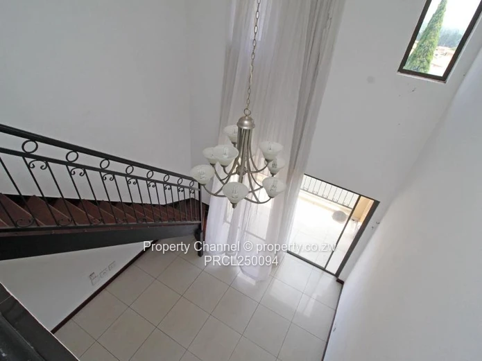 Spacious 2-Bed Apartment with Pool & Gardens in Midrand, Johannesburg, South Africa