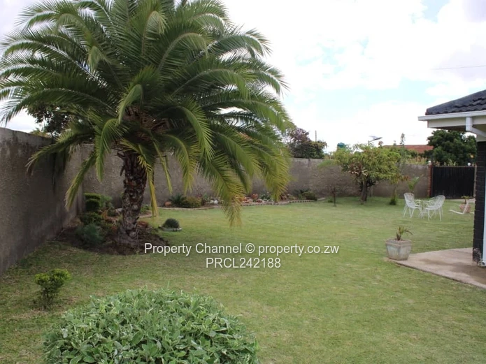 House For Sale In Mainway Meadows