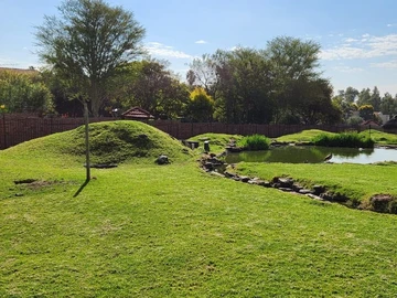 3 Bedroom Flat & Apartment