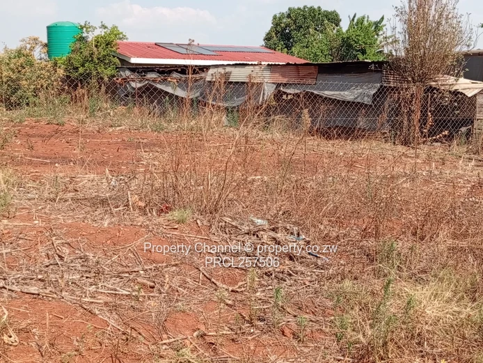 977 m² Vacant Stand in Hatcliffe — Cleared & Fenced