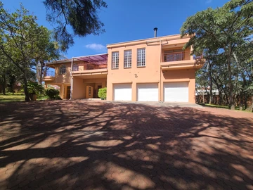 Spacious 5-Bedroom Home in Glen Lorne, Harare North