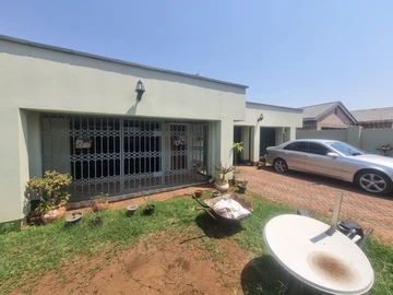 4 Bedroom House