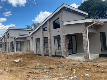 3 Bedroom Garden Flat