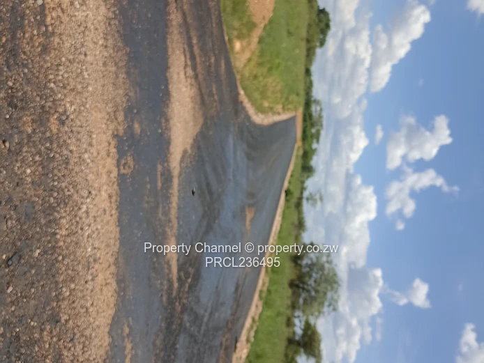 300m² Stand with Tarred Road Access — Chiedza Park, Harare South