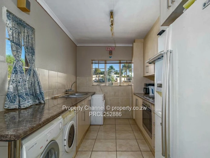 2 Bedroom Apartment For Sale In Radiokop, Johannesburg, South Africa