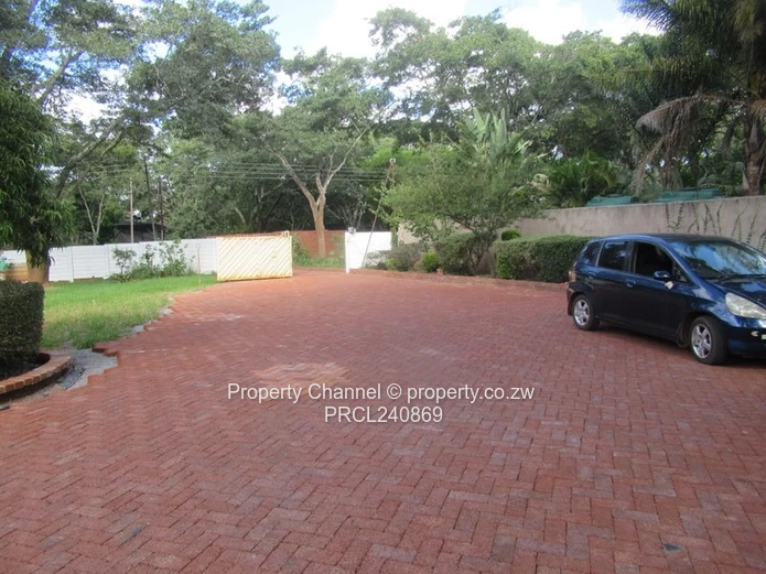 3 Bedroom apartment for rent in Chisispiti