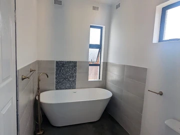 2 Bedroom Cottage
