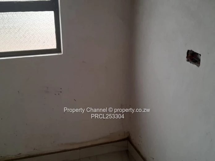 4-Bedroomed House in Glaudina — Walled & Tiled