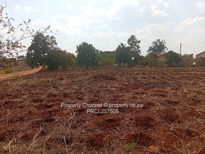 1000 m² Cleared Corner Stand in Hatcliffe, Harare