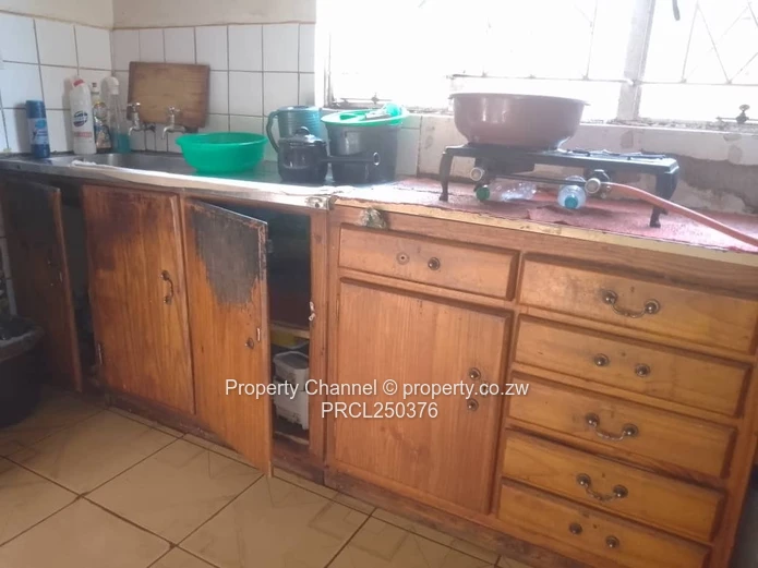 House For Sale In Warren Park 1