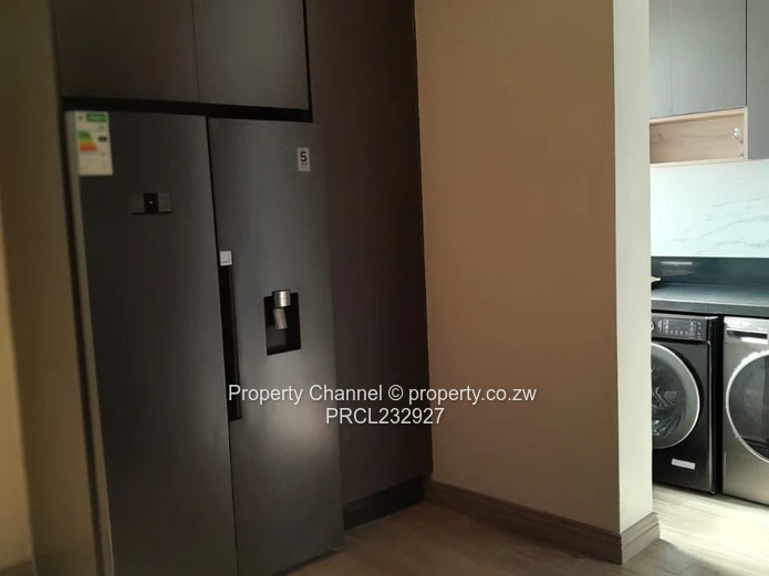 4 Bedrooms All en suite Extra Ultra Modern