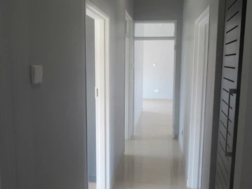 3 Bedroom Flat & Apartment