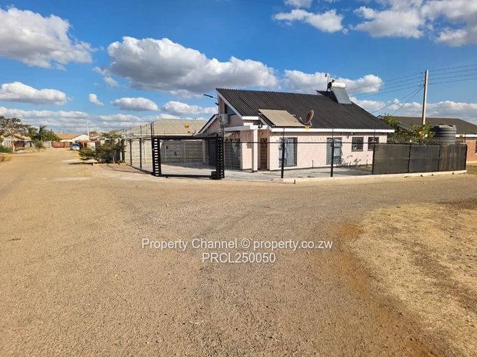 Modern House For Sale In Budiriro Cabs