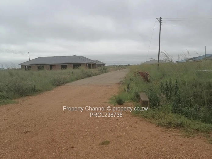 300 m² Nyabira Stand - Serviced Plot with Road & Power