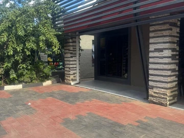 Shop & Retail Property