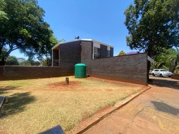 2 Bedroom Garden Flat
