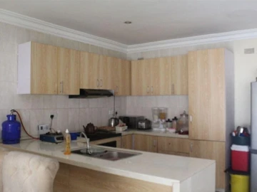 3 Bedroom Garden Flat