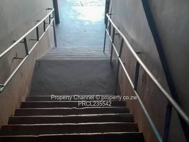 24-Hour Bottle Store – Unit N, Chitungwiza