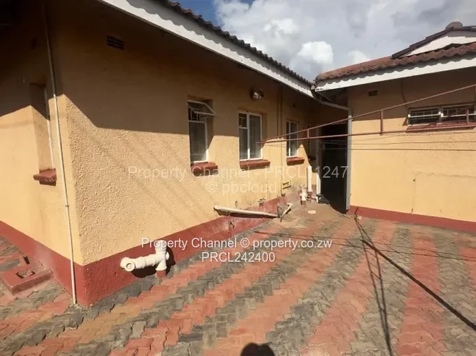 3 Bed House To Rent In Lenana