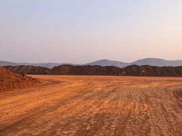 Land