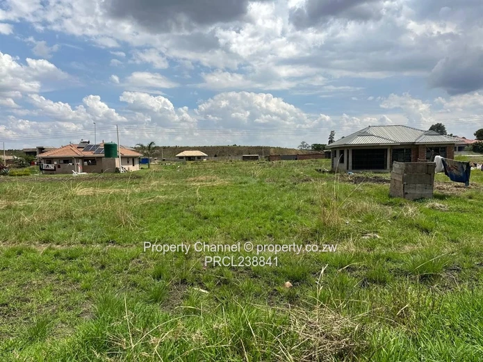 Stand For Sale In Sandton Phse 2 (Behind Conway College)