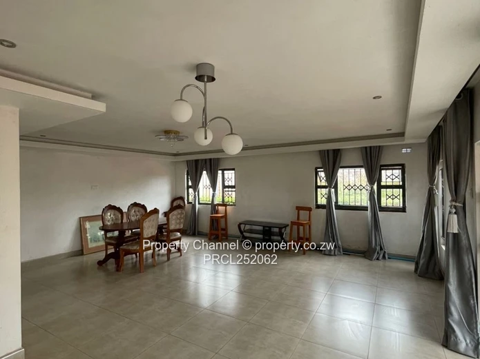 Bright Tiled 3-Bed House with Secure Verandah - Hatcliffe