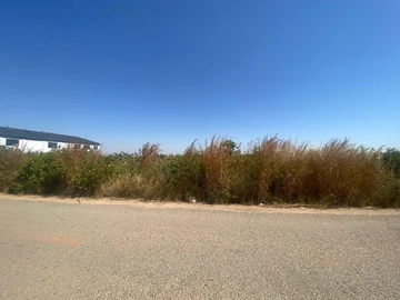 Commercial & Industrial Land