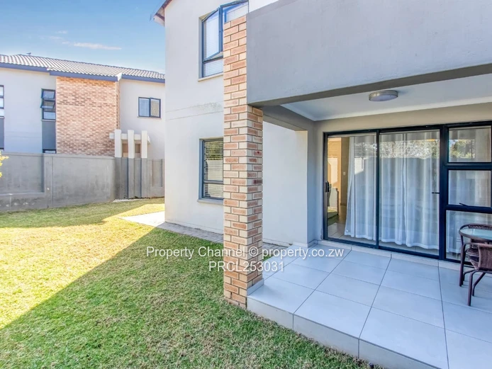 4 Bedroom Cluster For Sale in Craigavon, Sandton, Johannesburg