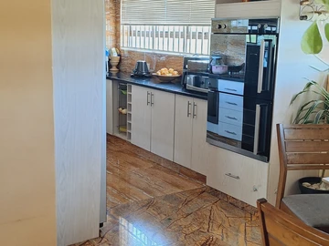 3 Bedroom Garden Flat