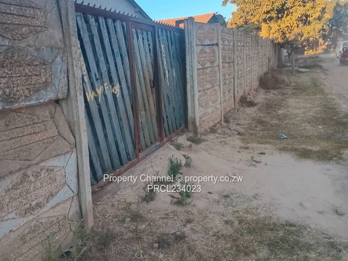 3 Bed Incomplete House in Rusike, Marondera