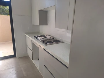 4 Bedroom Garden Flat