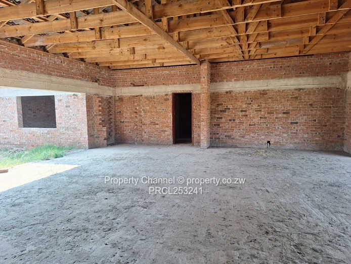 Impressive Incomplete Residence on ±5,000sqm