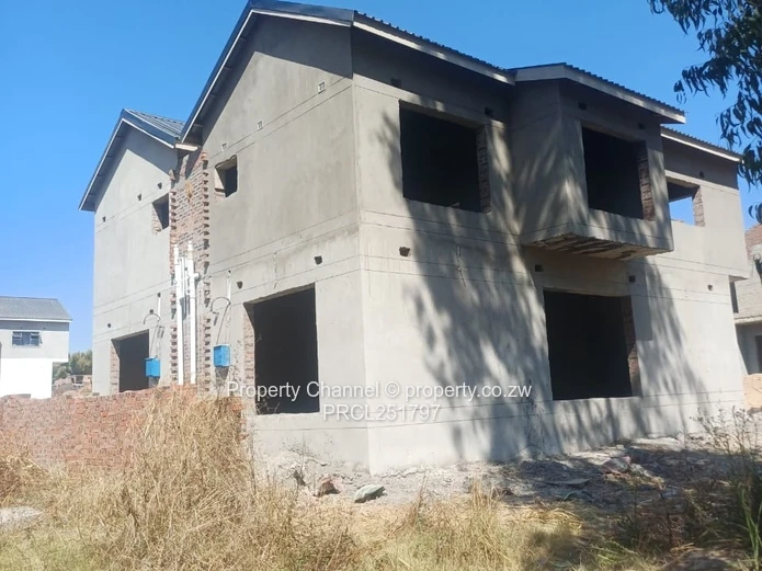 Duplex Flats For Sale In Logan Park