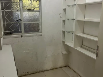 Shop & Retail Property