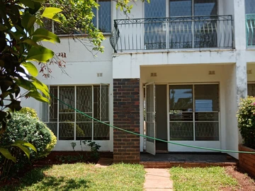 Neat Duplex Garden Flat 