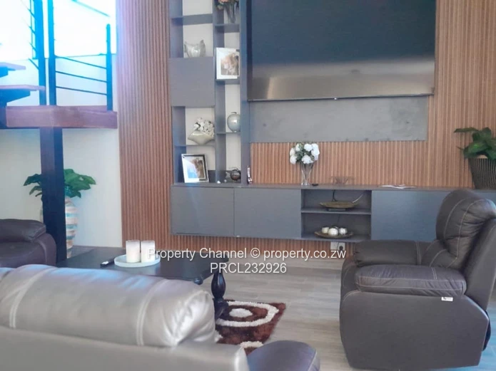 3 bed All En Suite Ultra Modern 