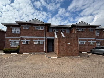  3-Bedroom, Fully Furnished Apartment in New Marlborough