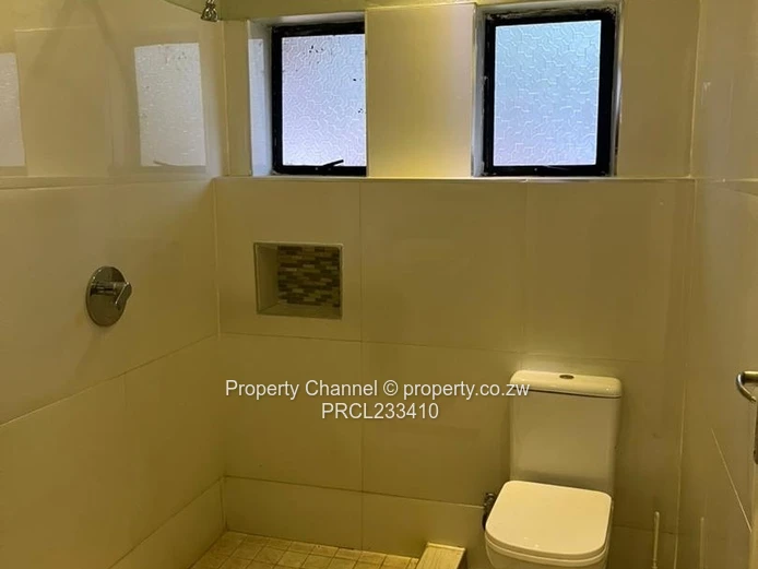 Spacious and Elegant Family Home in Leafy Chisipite Suburb