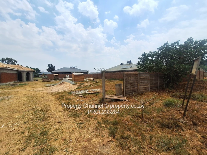 Build Your Dream Home in Tynwald Gated Complex! (Sole Mandate)