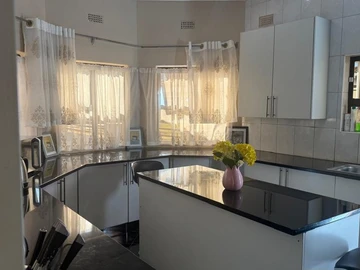 4 Bedroom Townhouse Complex