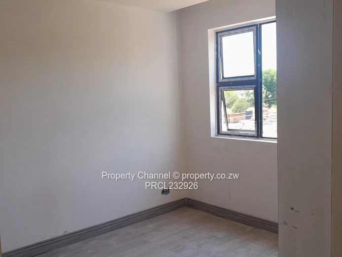 3 bed All En Suite Ultra Modern 