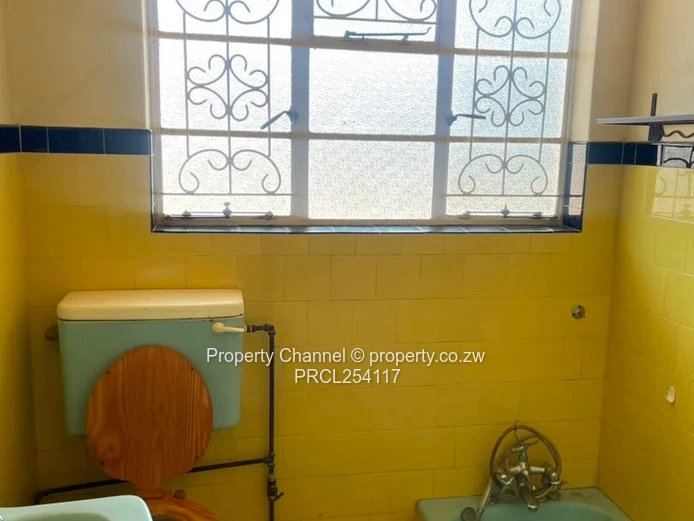 Avondale West Commercial: - Bright Reception & Kitchen