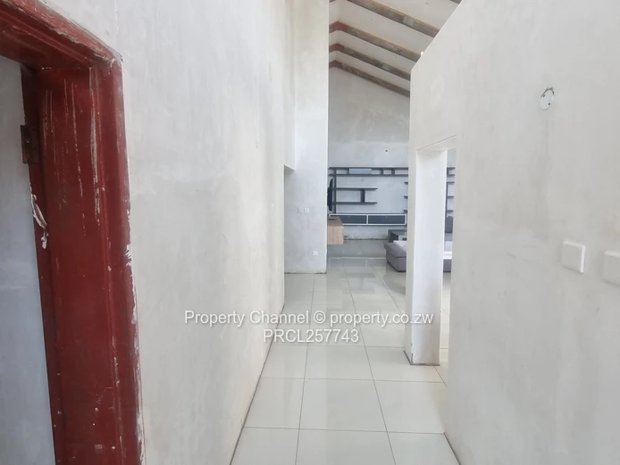Mabvazuva Estate 3 Bed House - Secure Complex