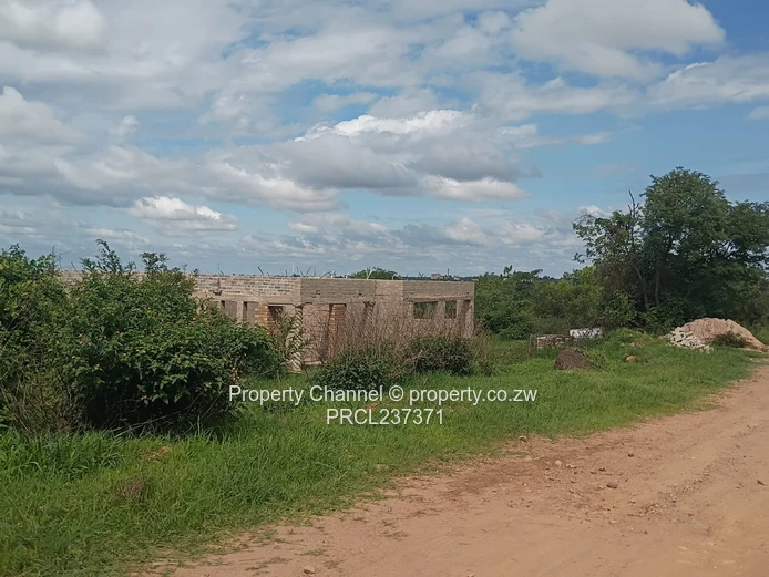 1072 sqm Residential Stand