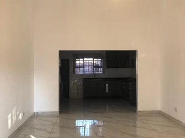 3 Bedroom Flat & Apartment