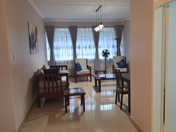 3 Bedroom Flat & Apartment