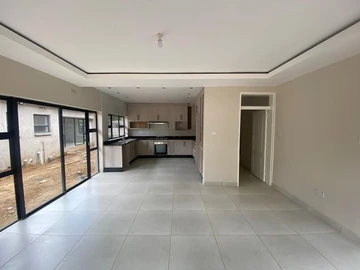3 Bedroom Garden Flat