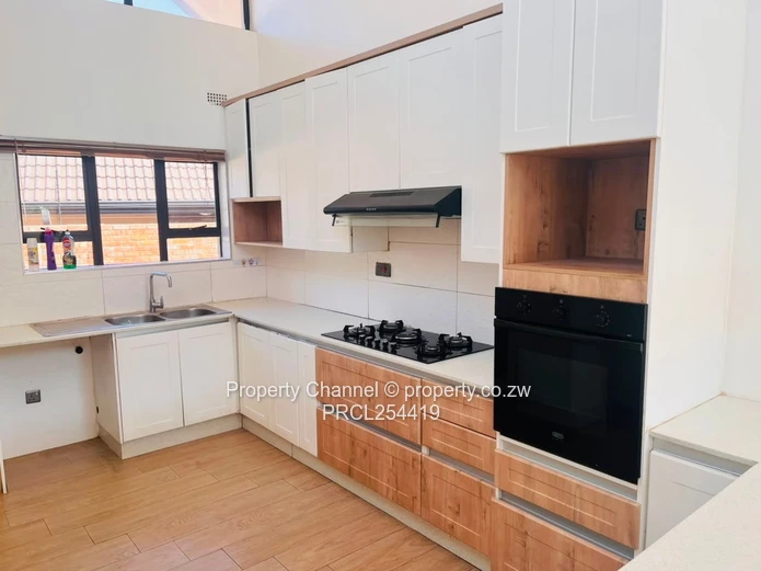Stylish 3-Bed Avondale Flat with Borehole & Modern Kitchen
