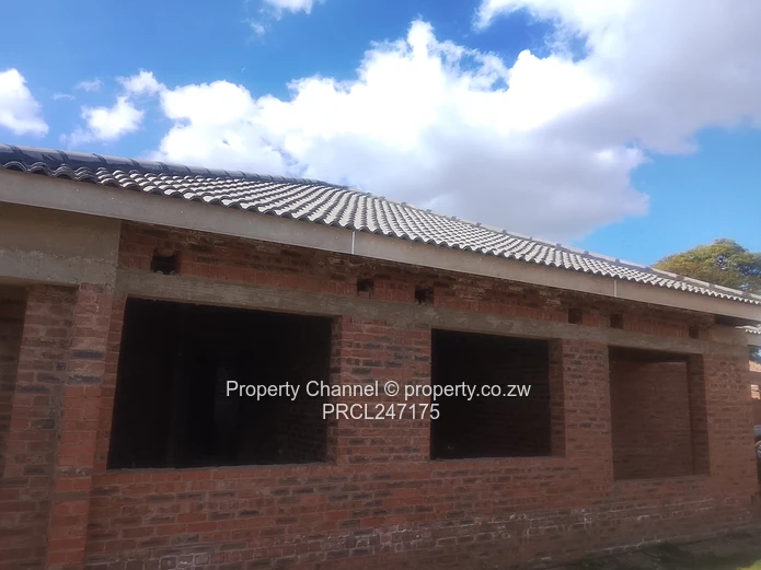 Tiled-Roof 4-Bed Brick Shell on 304 sqm, Parkview