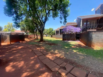 2 Bedroom Garden Flat